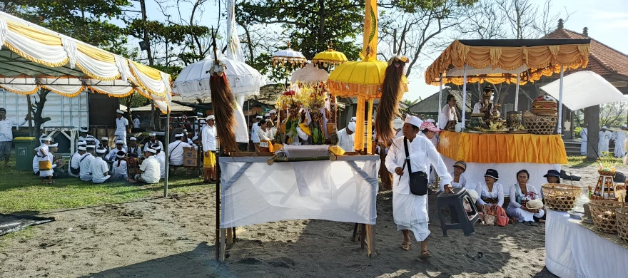 Upacara Melaspas lan Pasupati Pretima lan Prelingga Pura Dalem Bajra